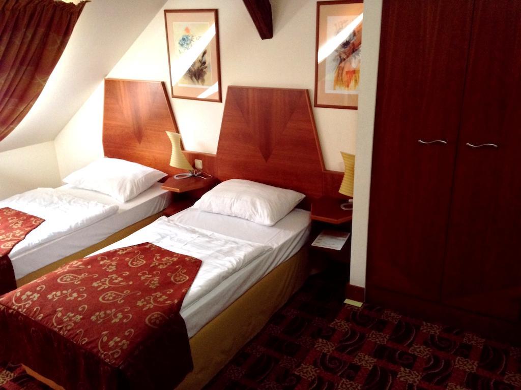 Old Town Bed & Breakfast Ceske Budejovice Exterior foto